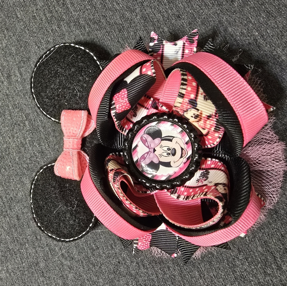 Disney Minnie Mouse Pink and Black Hair Clip
